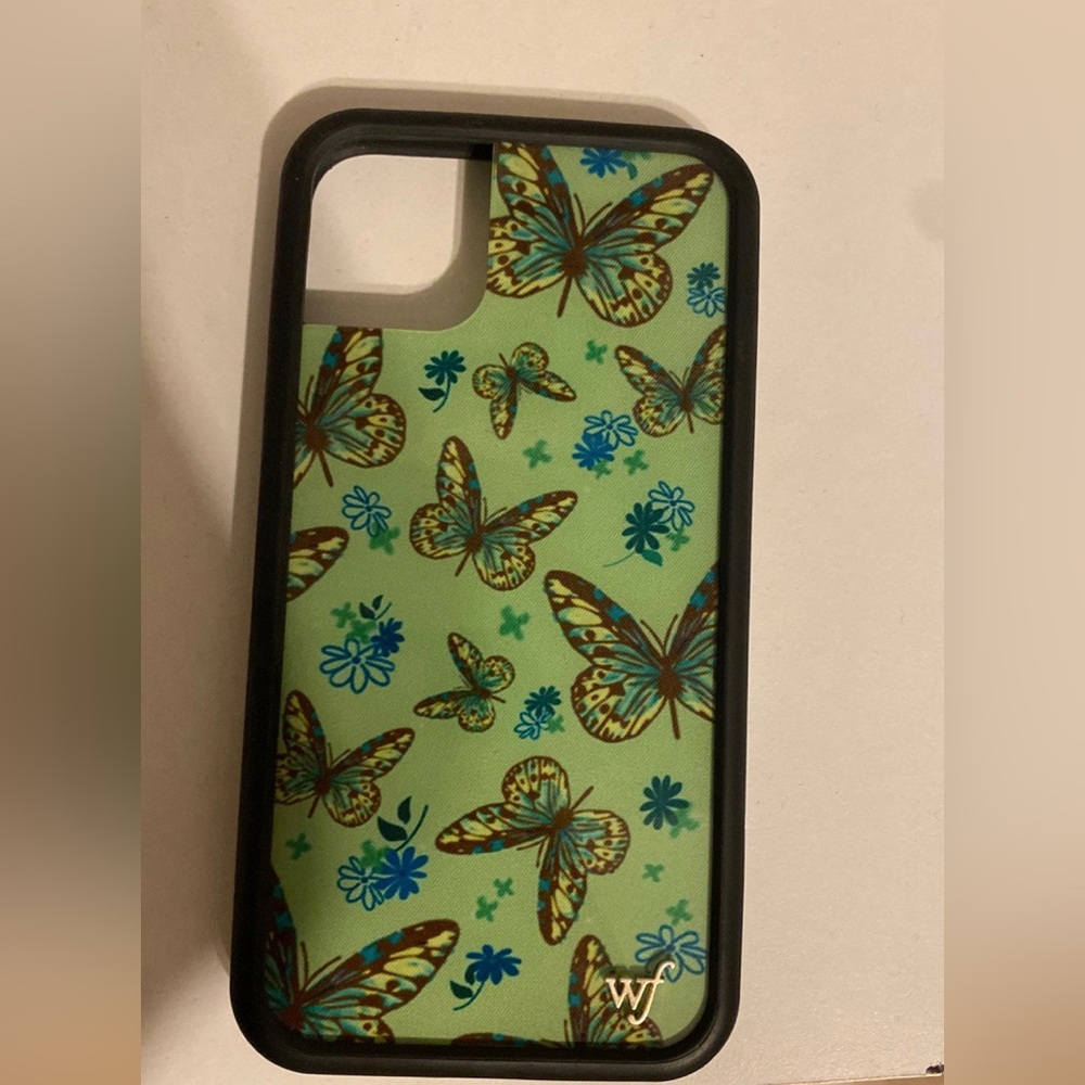 Wildflower butterfly case iPhone 11
